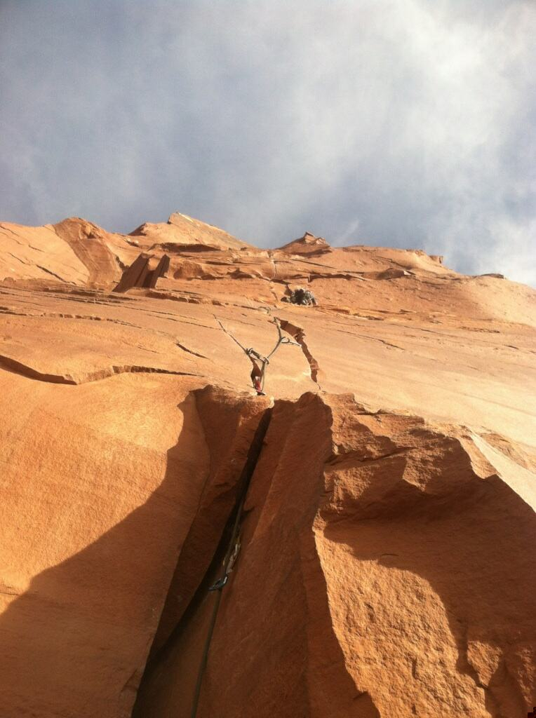 Splitters for days on Fine Jade, 5.11. photo by Dave Ahrens